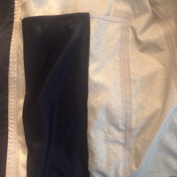 NWT! Under Armour Storm Rain Jacket - Picture 5 of 8